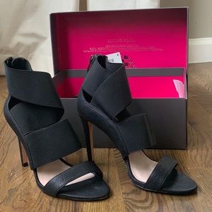 Vince Camuto Odetti Black Elastic Cross Wrap Heels
